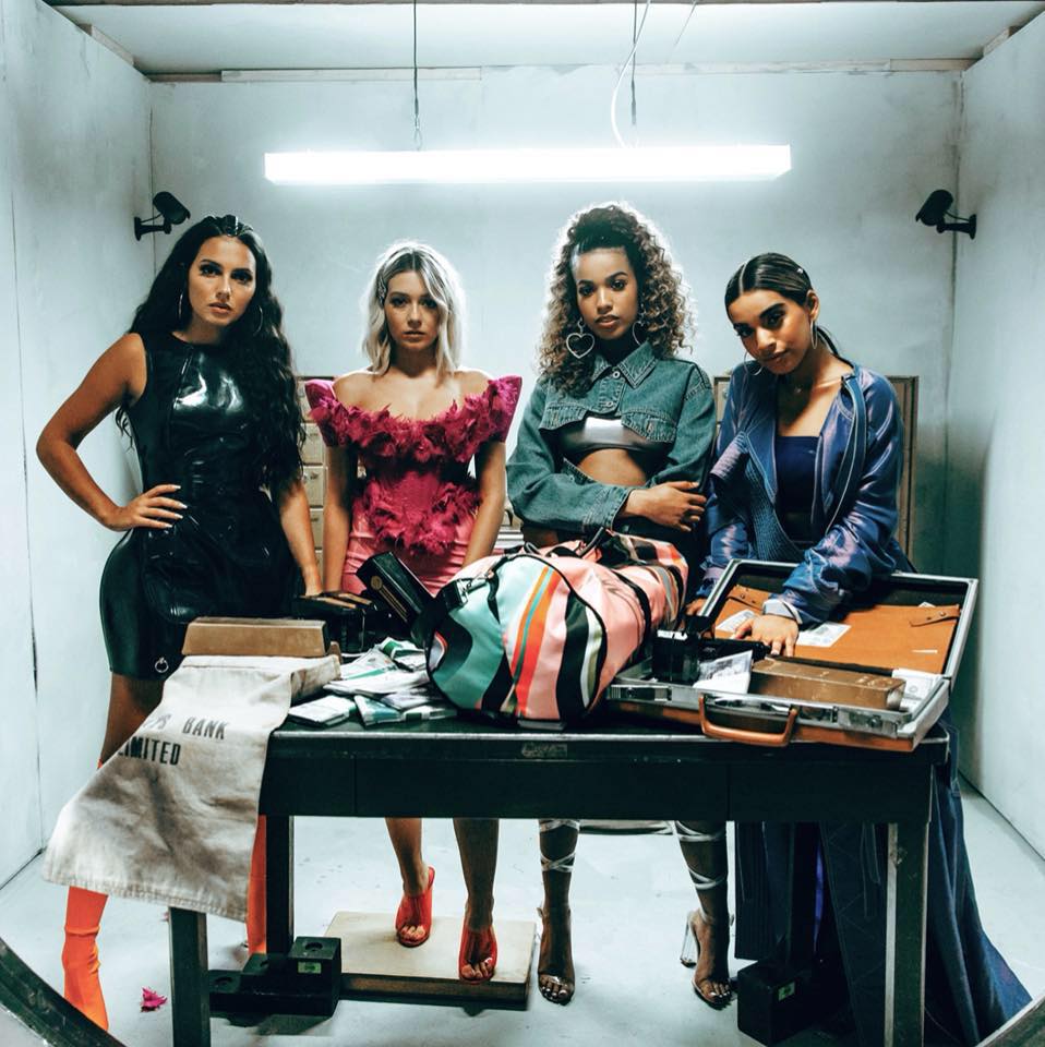 Fotografia promocional de Four Of Diamons.