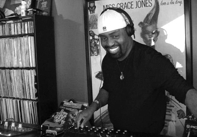 Fotografía promocional de Frankie Knuckles