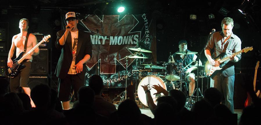 Fotografía promocional de Funky Monks - Tribute to Red Hot Chili Peppers