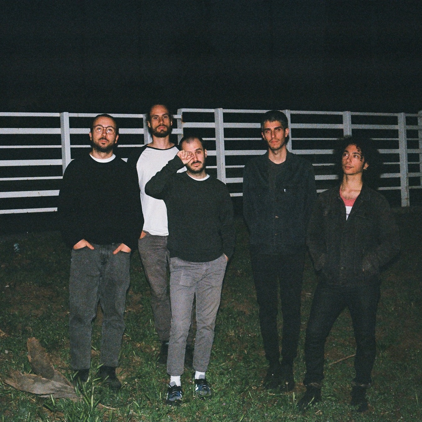 Fotografía promocional de Fuzzy Eyes