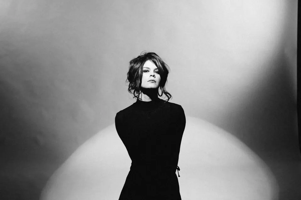 Fotografía promocional de Gabrielle Cavassa