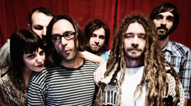 Fotografía promocional de Gaf y la estrella de la muerte