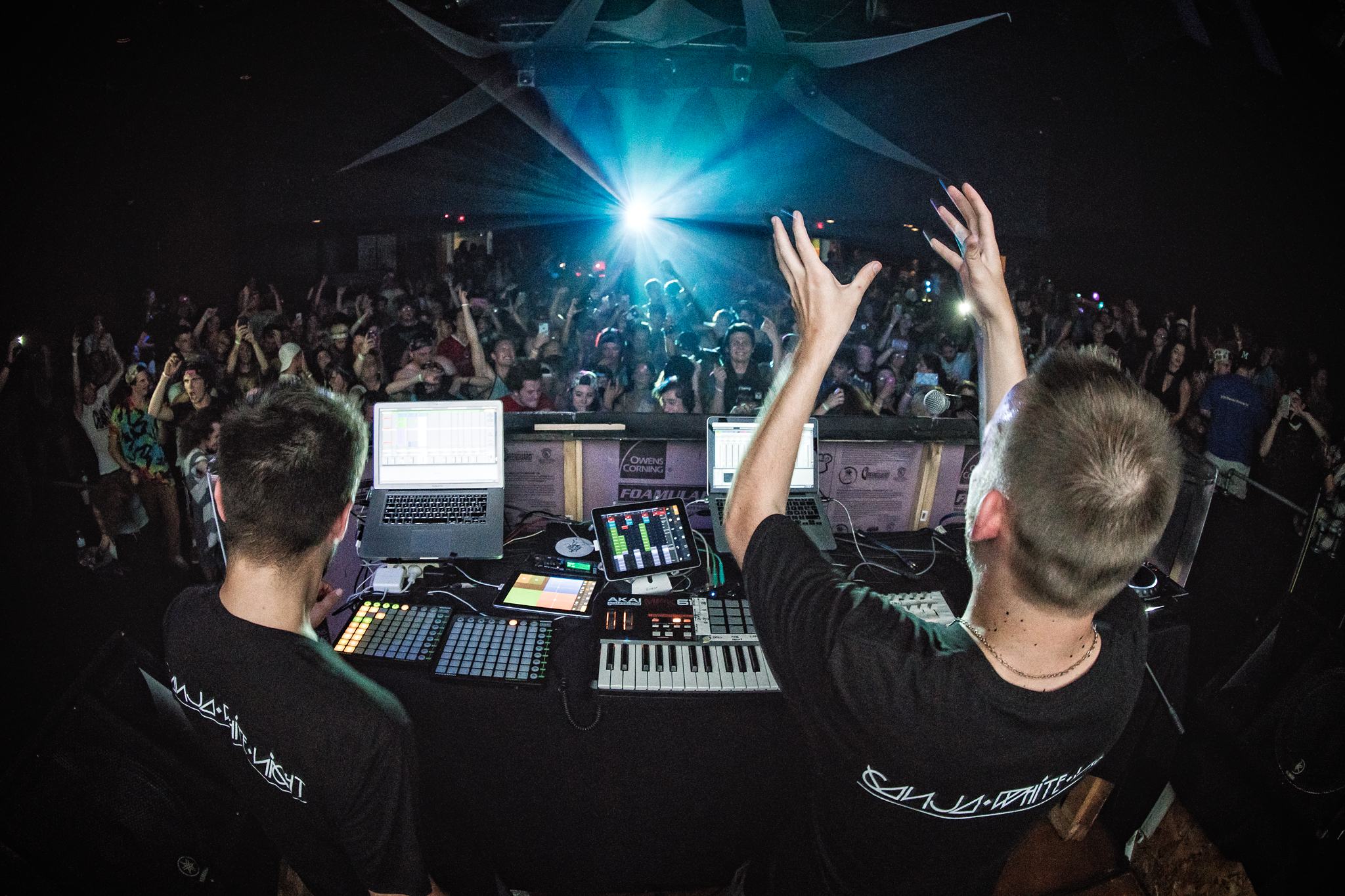 Fotografía promocional de Ganja White Night