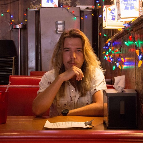 Fotografia promocional de Garrett Wheeler.