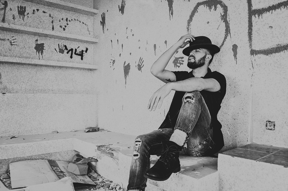 Promotional photograph of Gaspar.