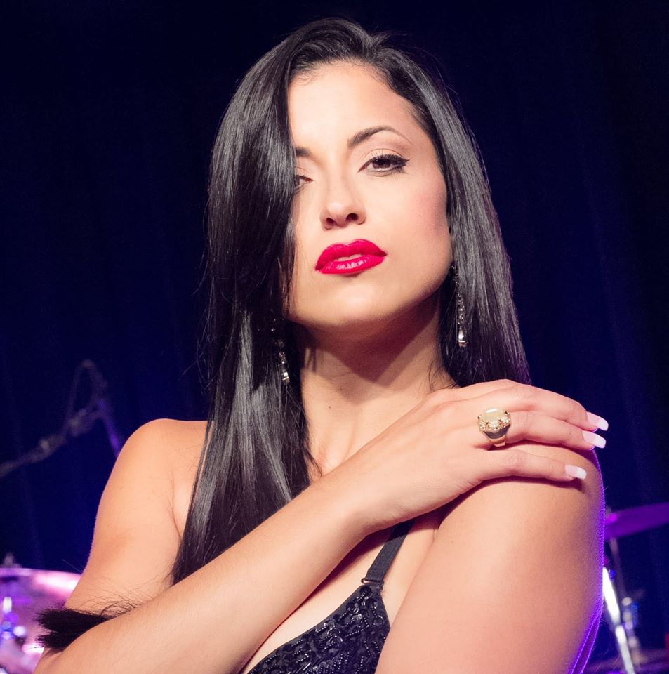 Fotografia promocional de Genessa & The Selena Experience.