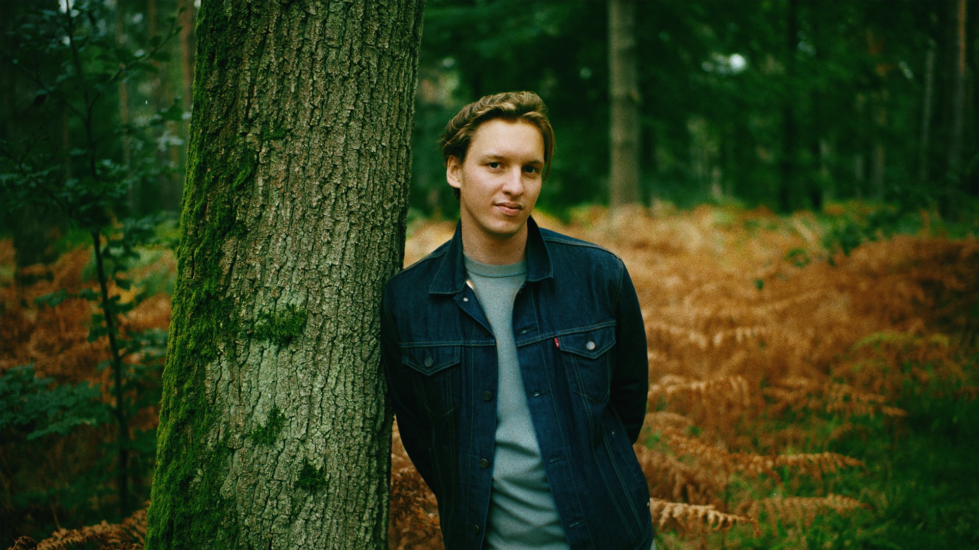 Fotografía promocional de George Ezra