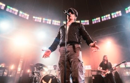 Fotografía promocional de Gerard Lanvin