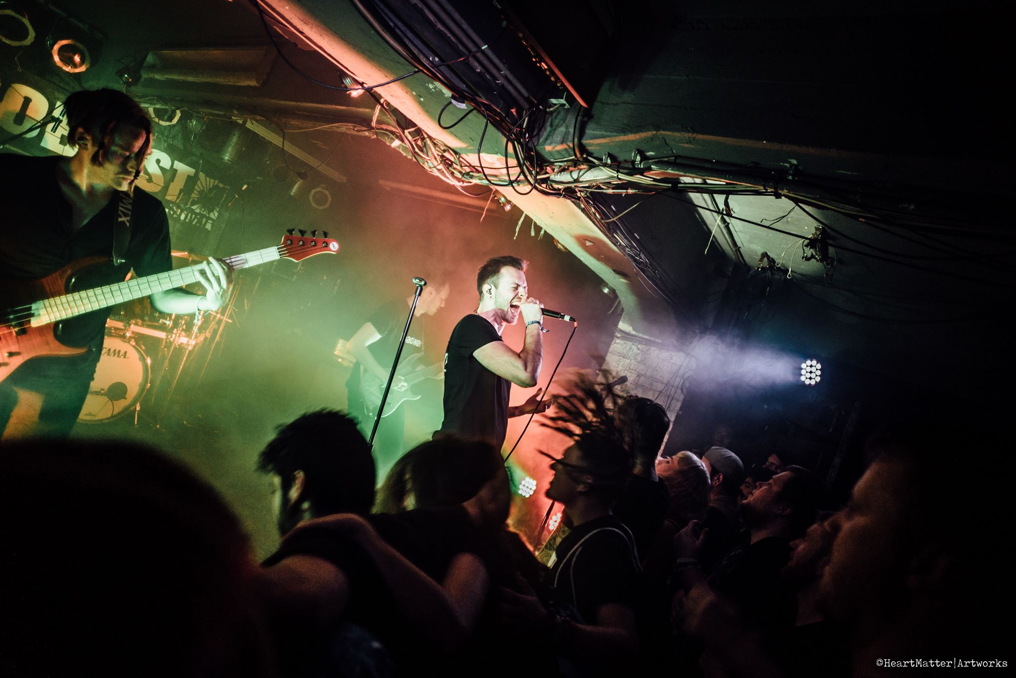 Fotografía promocional de Concierto de Austrian Death Machine + Ghost Iris en Hamburgo