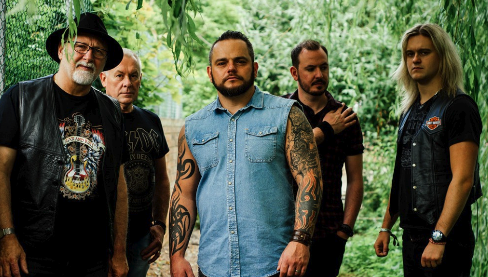 Fotografía promocional de Concierto de Gin Annie en Bradford