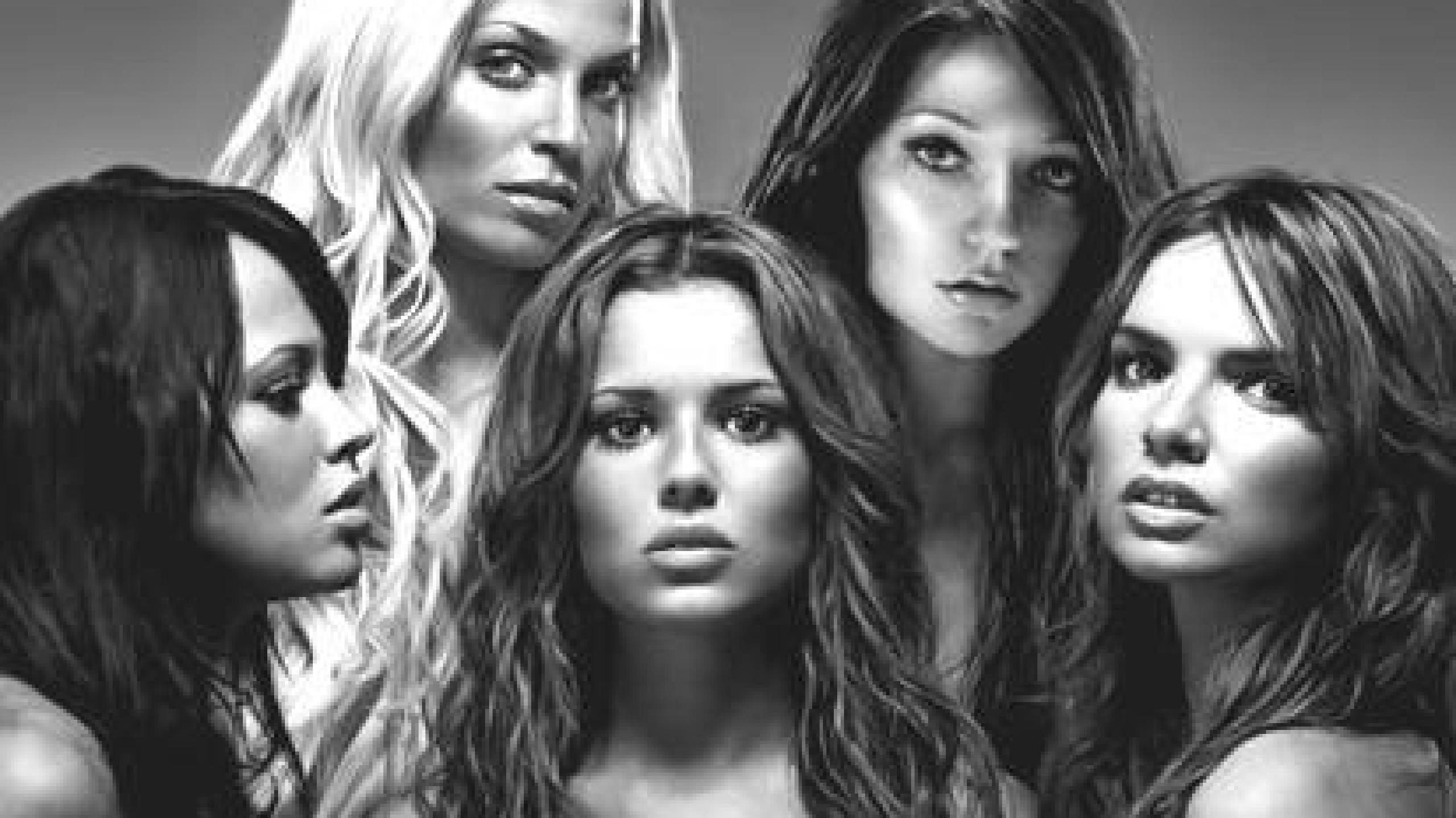 Девушки группами видео. Группа girls Aloud. Фантастическая группа девушек. Девчонки картинка для группы. Фотосессия 2023 группа девушек.