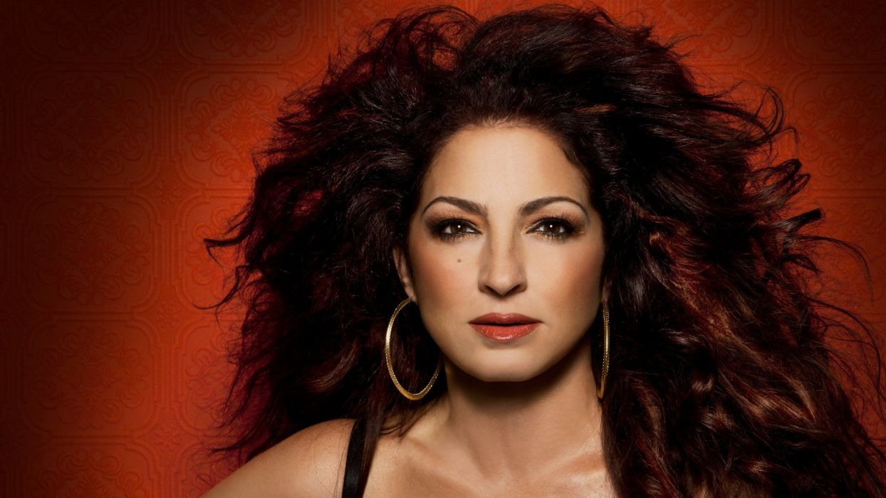 Fotografía promocional de Gloria Estefan