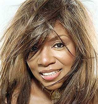 Fotografía promocional de Gloria Gaynor