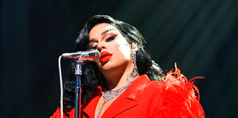 Fotografía promocional de Gloria Groove