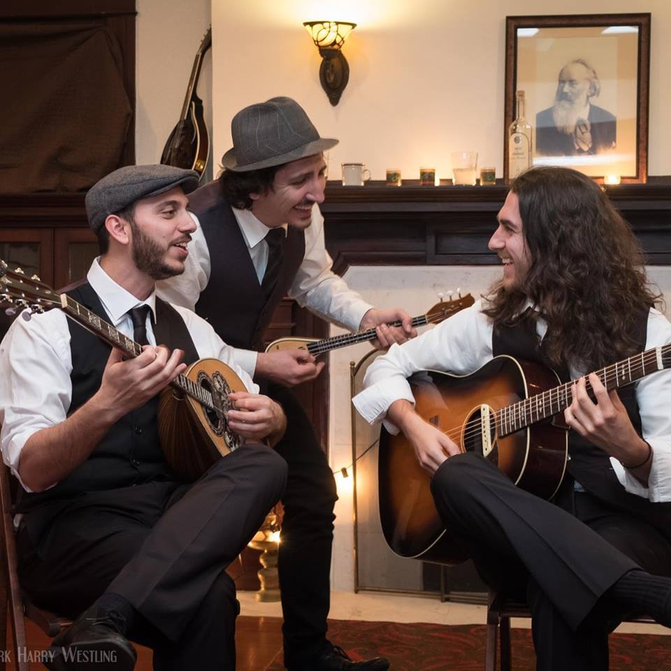Fotografia promocional de Greek Rebetiko.