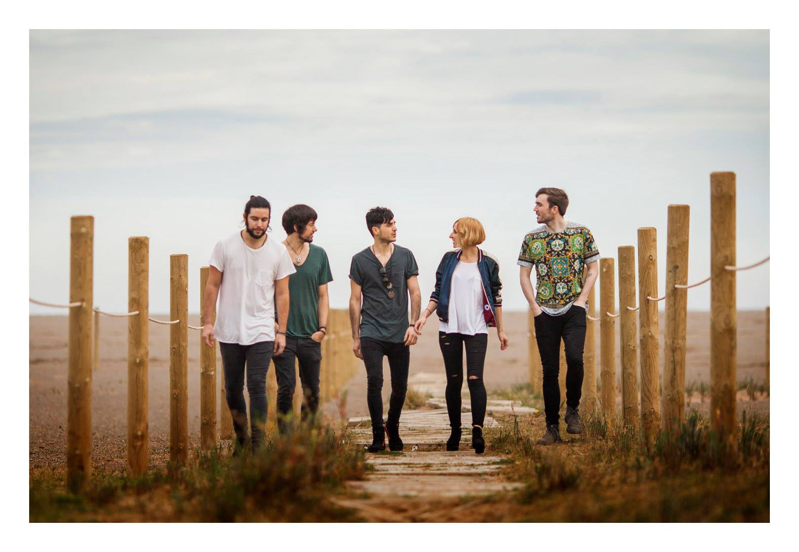 Fotografía promocional de Grises