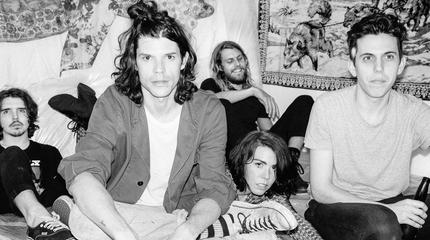 Grouplove + Manchester Orchestra + Bayside concert in Patchogue