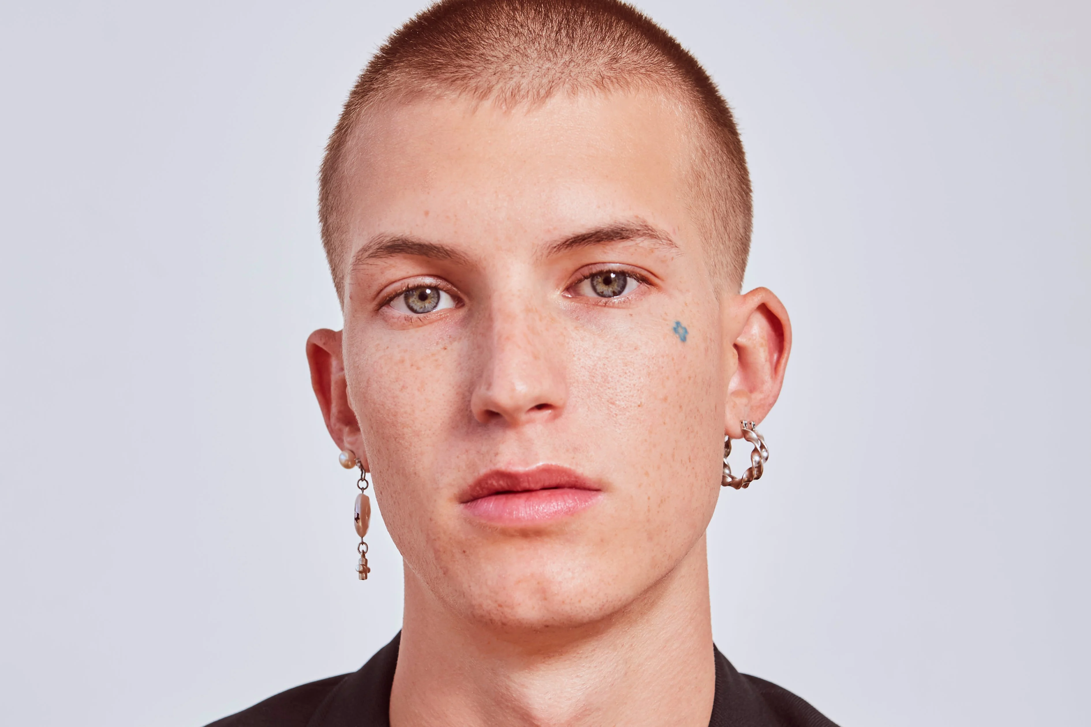 Promotional photograph of Concierto de Gus Dapperton en Boston.