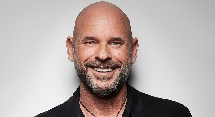 Fotografía promocional de Guy Laliberté