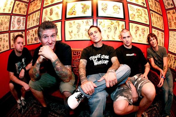 Fotografía promocional de H2O