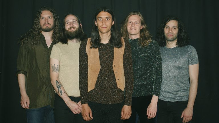 Fotografía promocional de Concierto de Hällas en París