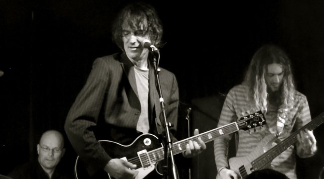 Promotional photograph of Hamish Kilgour.