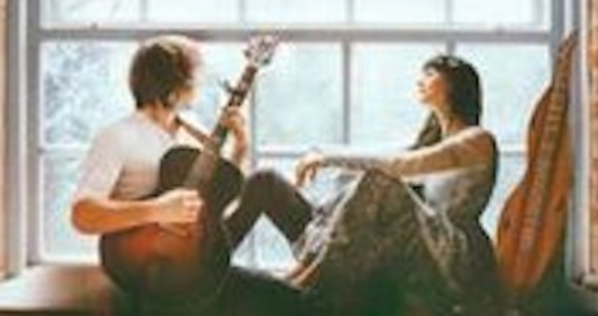 Promotional photograph of Concierto de Hannah Sanders & Ben Savage en Cambridge.