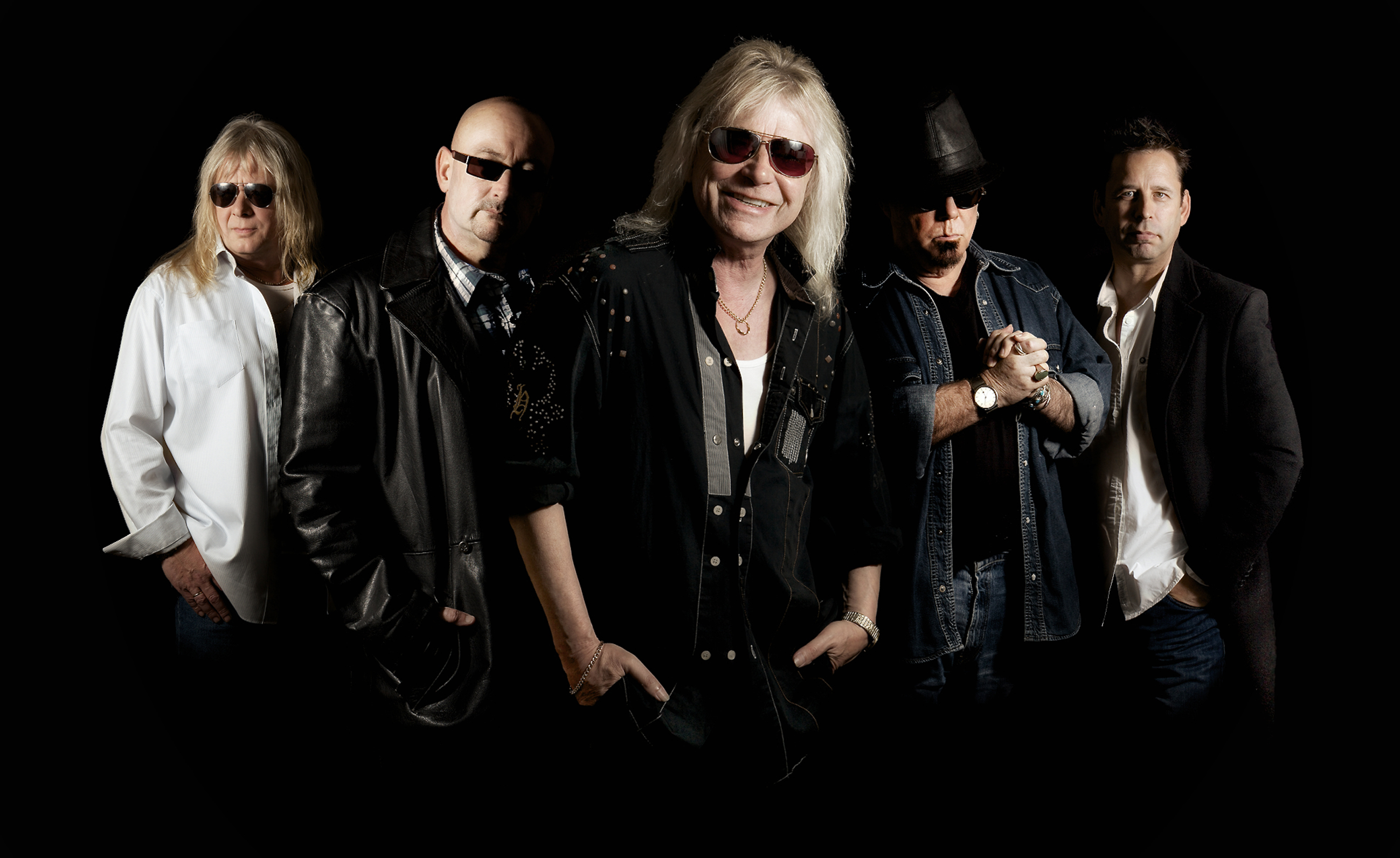 Fotografía promocional de Hard Rain