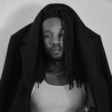 Fotografía promocional de Harry Edohoukwa