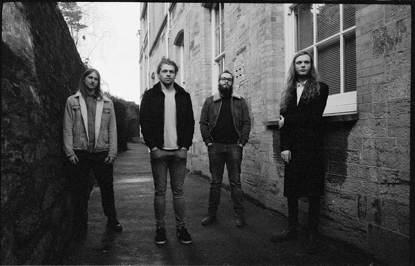 Promofoto von Concierto de The Woods + Haunt The Woods en Varsovia.