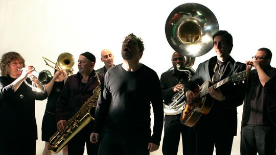 Fotografía promocional de Concierto de Hazmat Modine en Núremberg