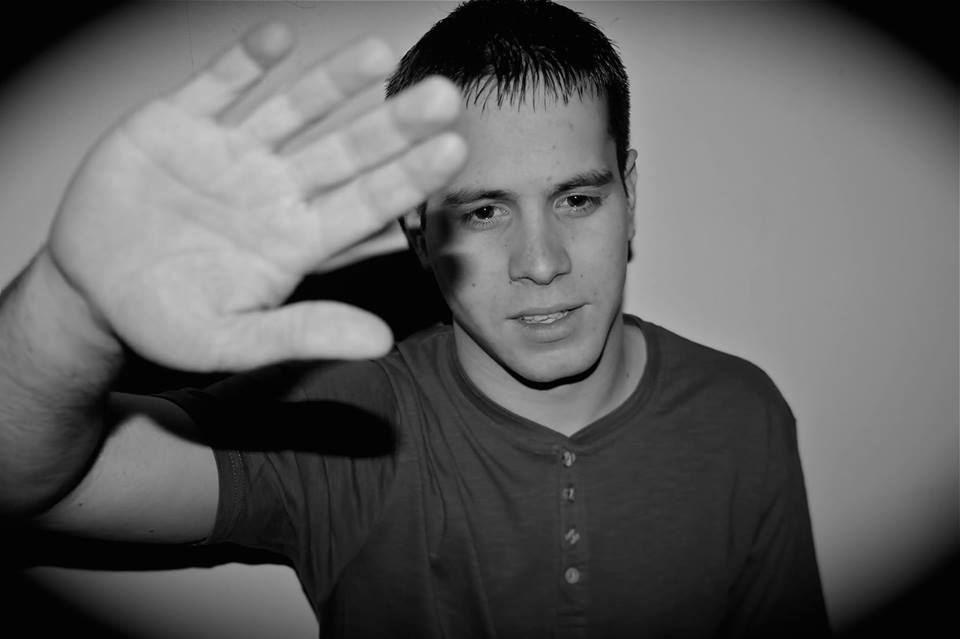 Fotografía promocional de Héctor Llamazares