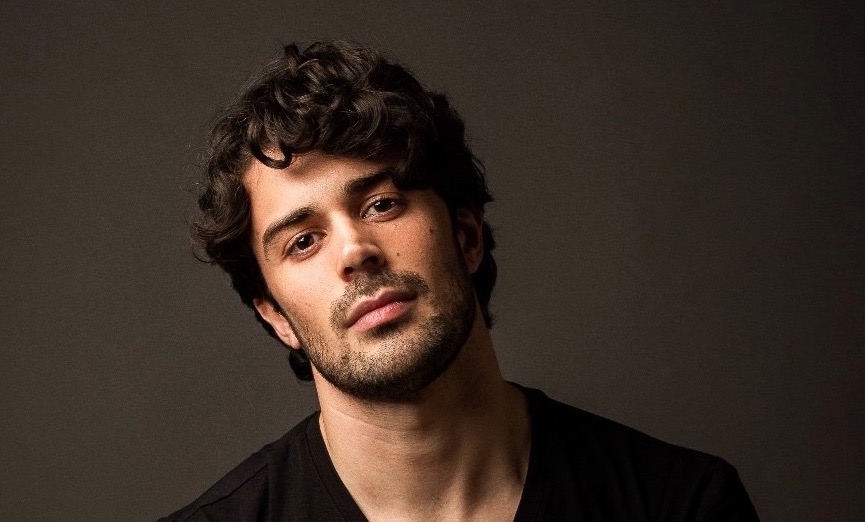 Fotografía promocional de Héctor Pérez