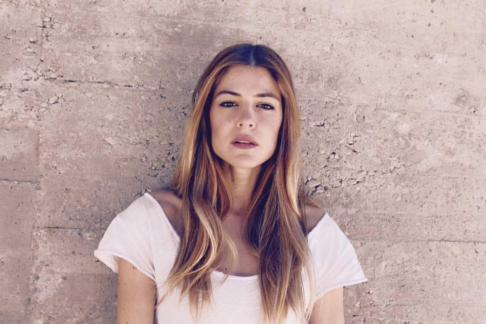 Promofoto von Helena Piti.