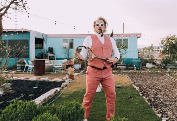 Promotional photograph of Hey Steve.