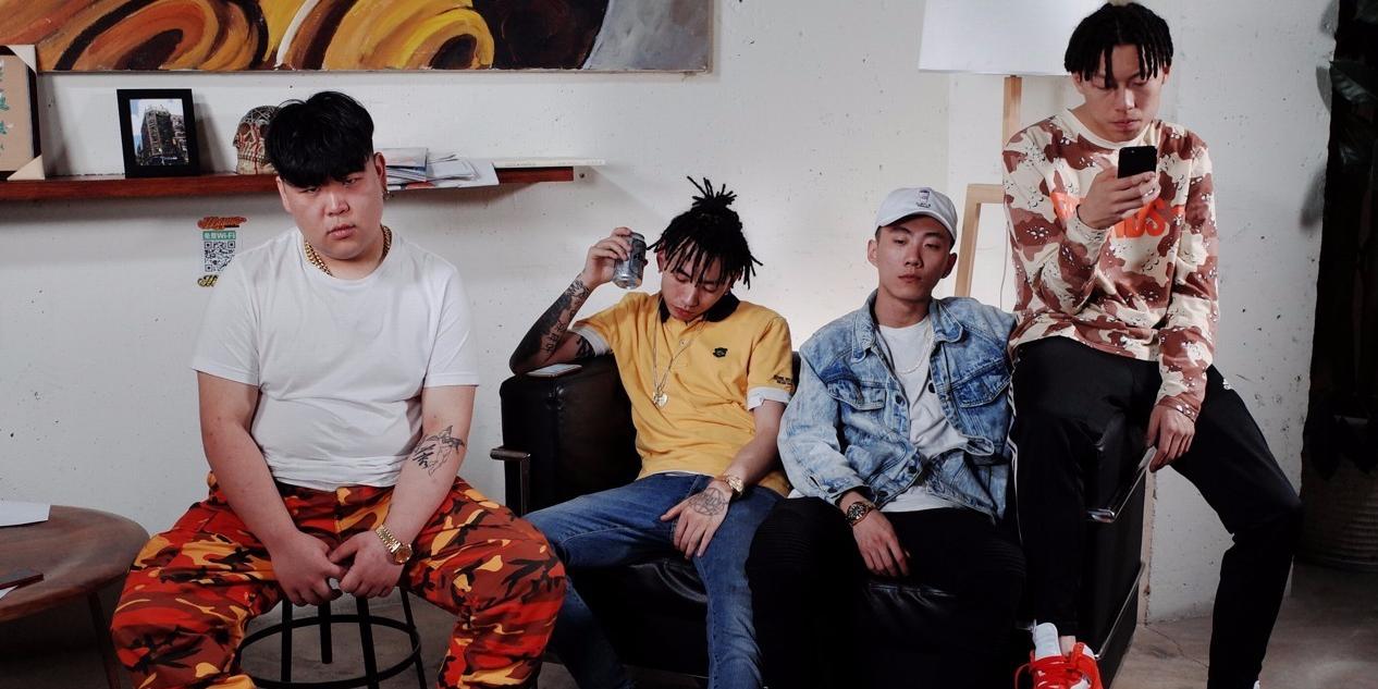 Fotografía promocional de Higher Brothers