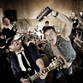 Fotografía promocional de Hole Full Of Love - AC/DC Tribute Band