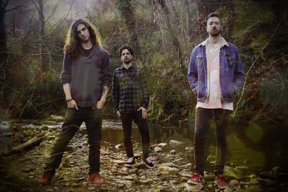 Fotografía promocional de Holy Mushroom