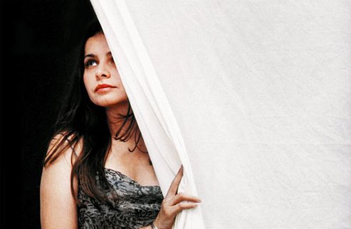 Fotografía promocional de Hope Sandoval