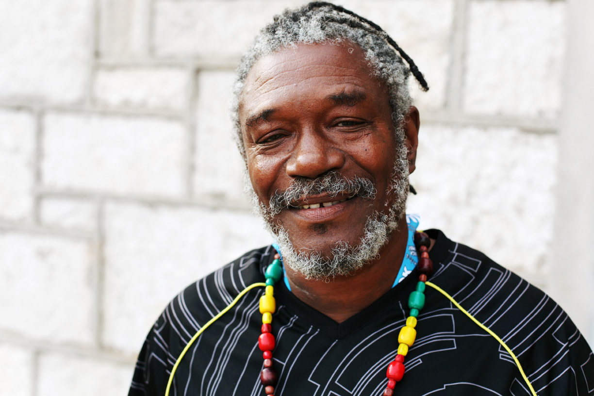 Fotografia promocional de Horace Andy.