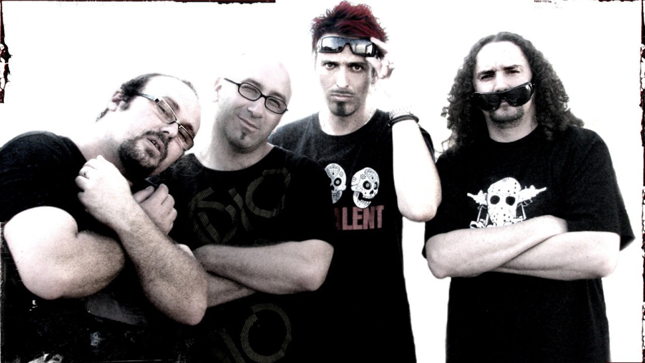 Promotional photograph of Horkýze Slíze.