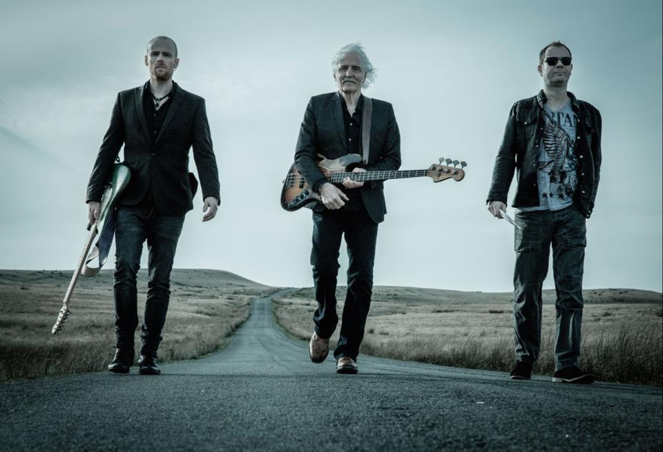 Promotional photograph of Hundred Seventy Split.