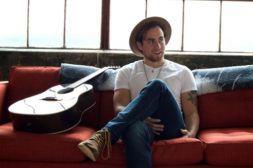 Fotografia promocional de Hunter Callahan.