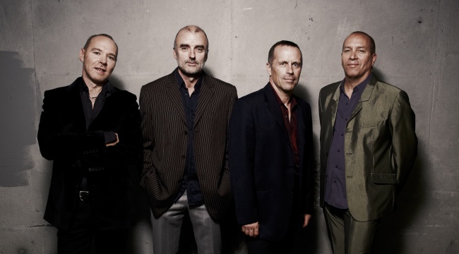 Fotografía promocional de Hunters & Collectors