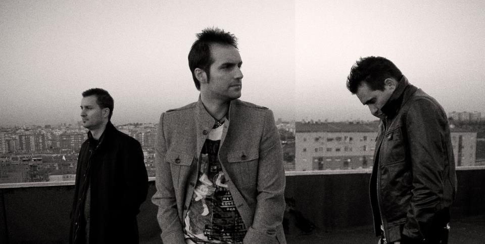 Promotional photograph of Iguana Tango.