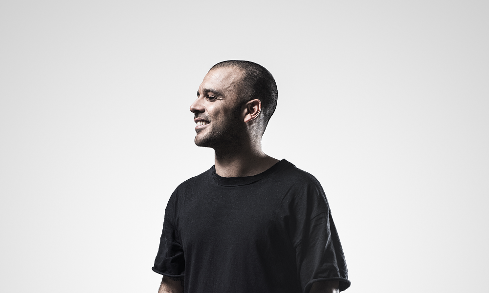 Promotional photograph of Ilario Alicante.