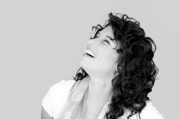 Fotografia promocional de Irina Indigo.