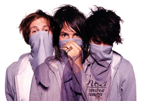 Fotografía promocional de Is Tropical