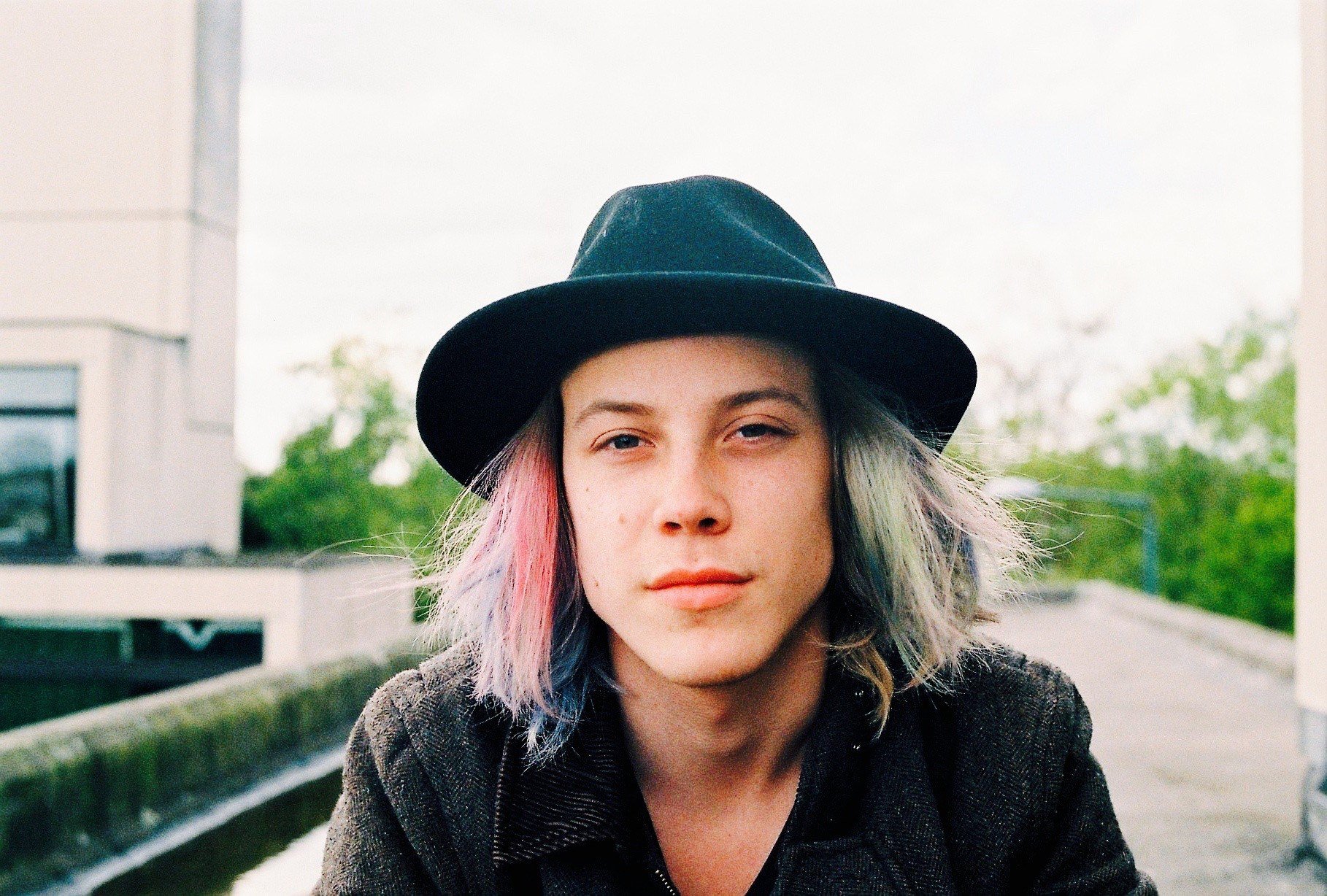 Promotional photograph of Isaac Gracie.