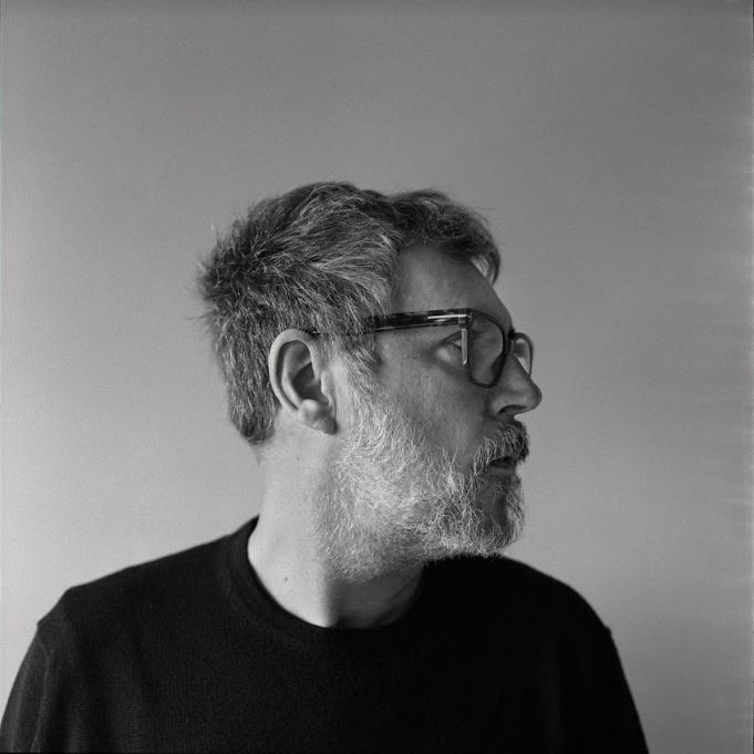 Fotografía promocional de Iván Ferreiro